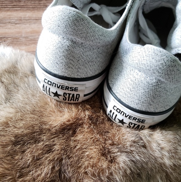 Converse - Picture 3 of 4